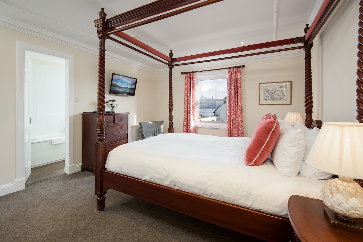 The Inveraray Inn
