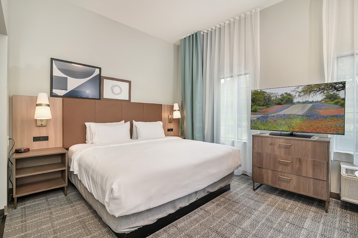 Staybridge Suites Tyler University Area by IHG photo 2