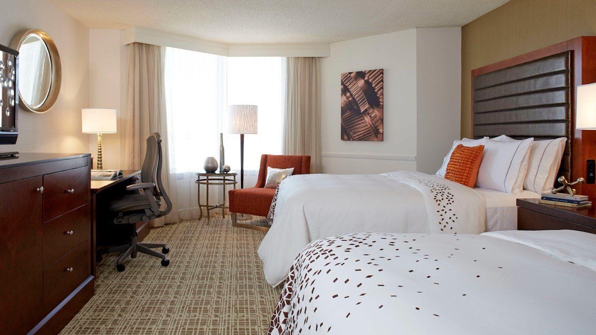 Renaissance St. Louis Airport Hotel