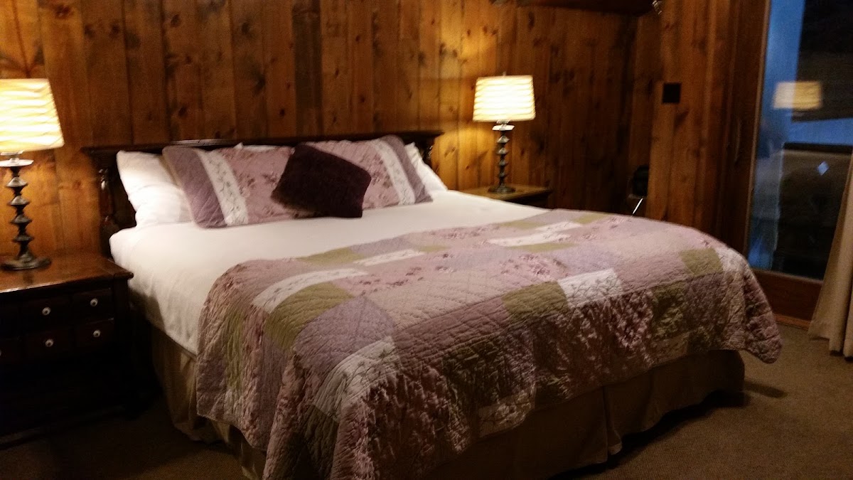 Hideaway Mountain Lodge photo 2