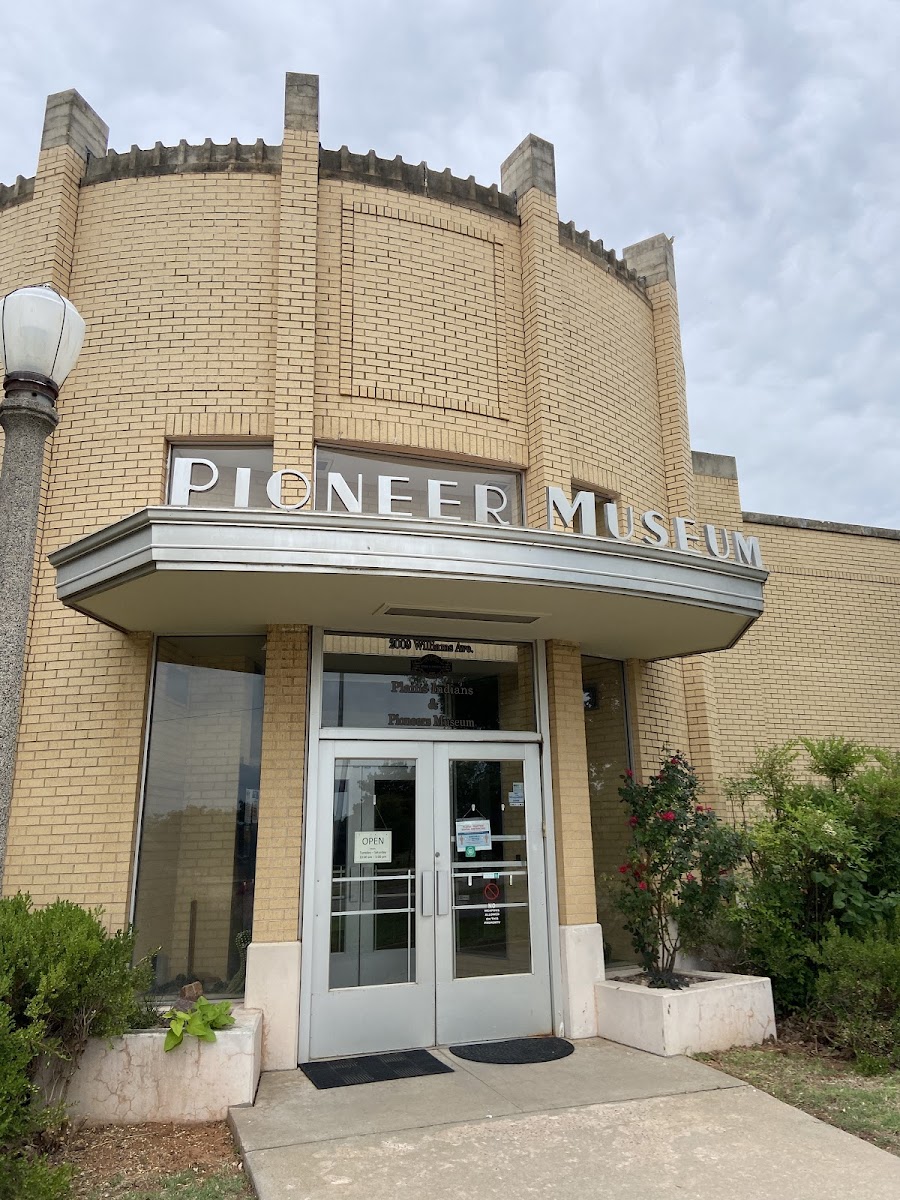 Plains Indians & Pioneers Museum