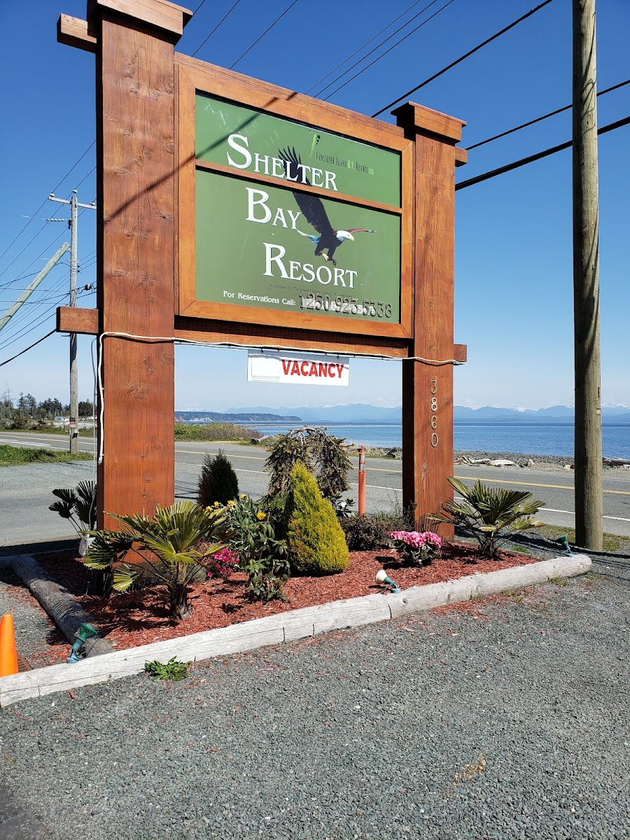 Shelter Bay Resort
