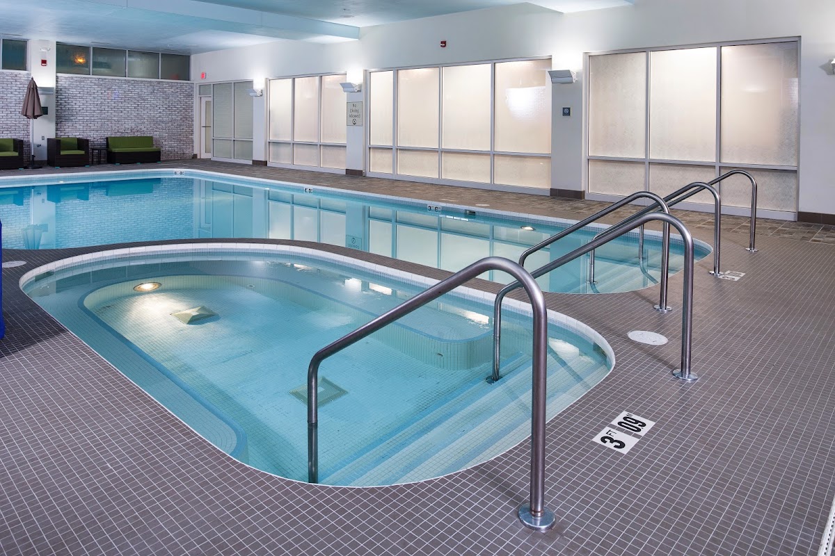 DoubleTree by Hilton Neenah photo 3