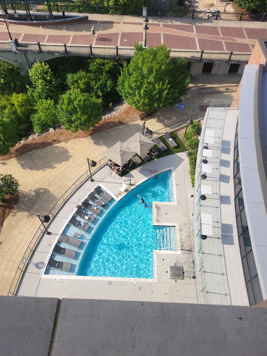 Hotel Indigo Columbus at Riverfront Place by IHG photo 3