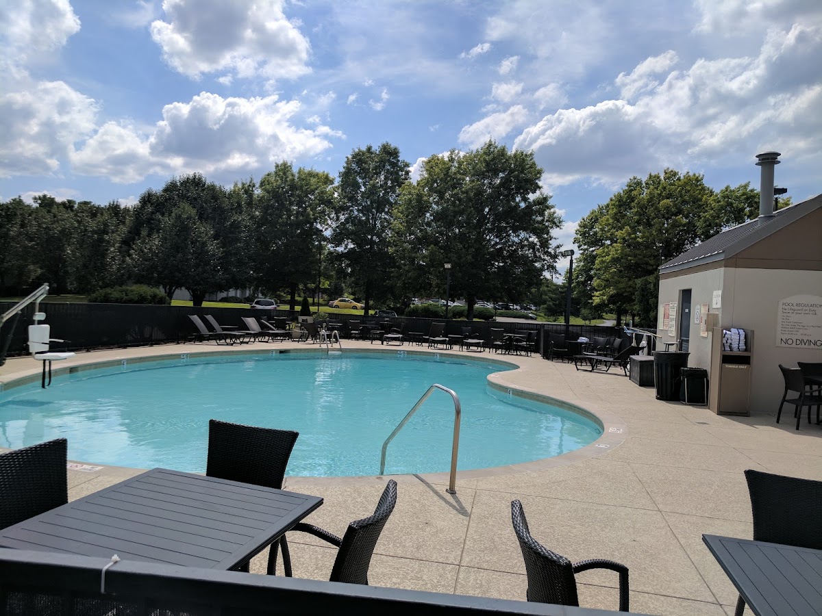 Holiday Inn Express Nashville Airport by IHG photo 3