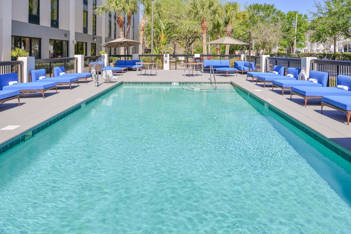 Hampton Inn Daytona/Ormond Beach photo 3