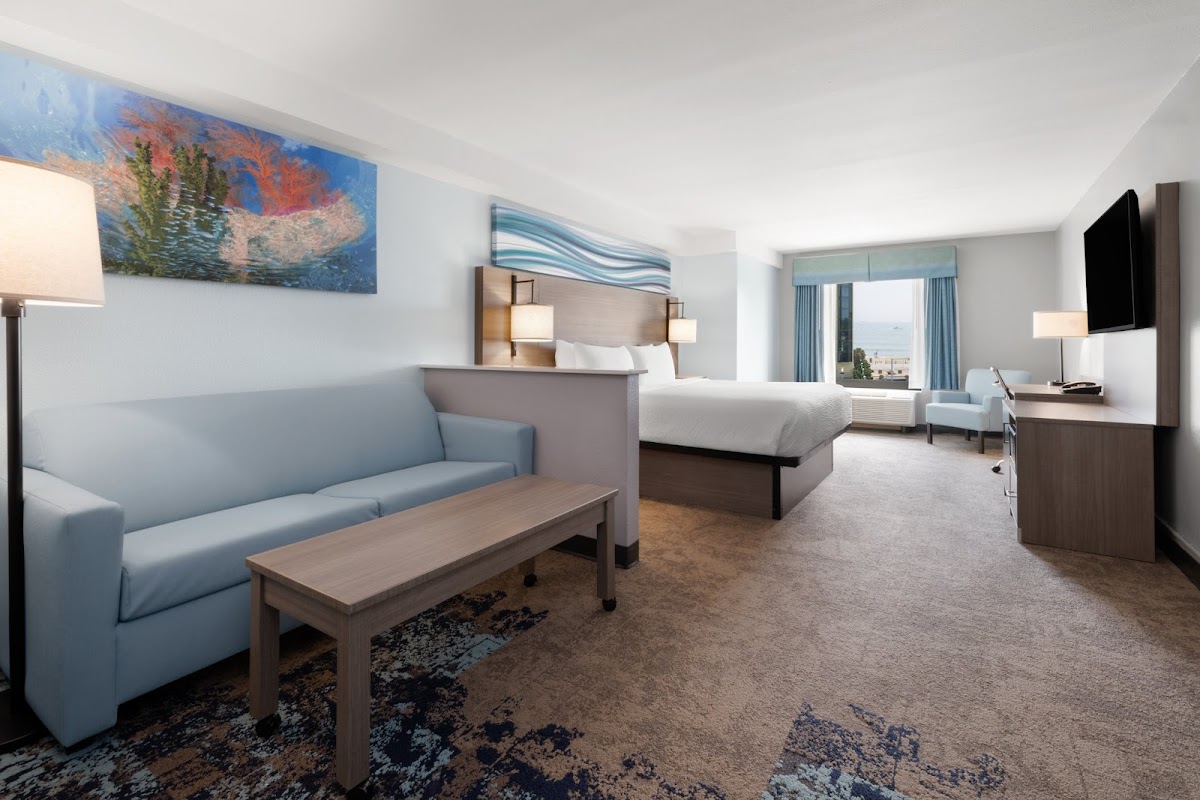 Garner Hotel Virginia Beach North by IHG photo 2