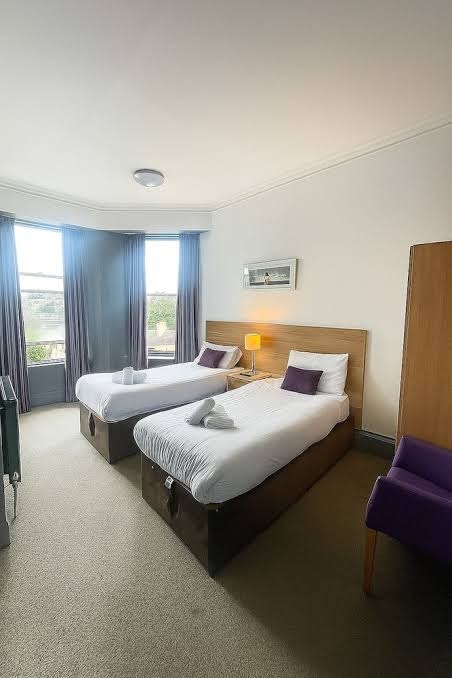 Room 4