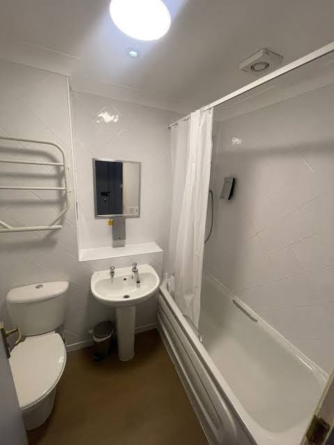 Room 8