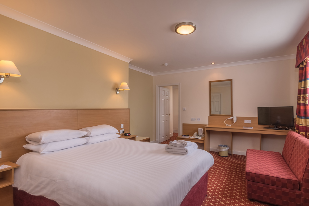 Crewe Arms Hotel photo 2