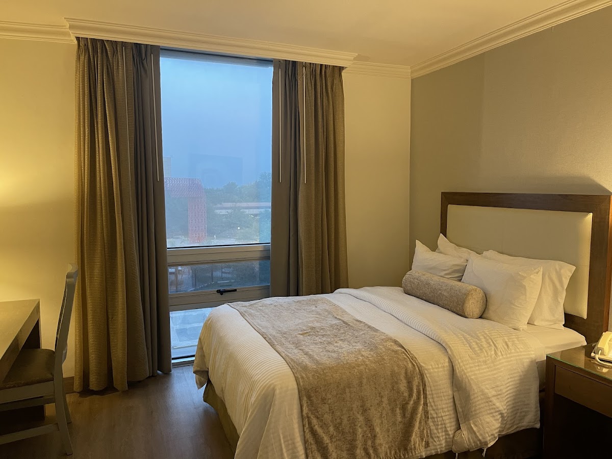 Hotel Antaris Cintermex
