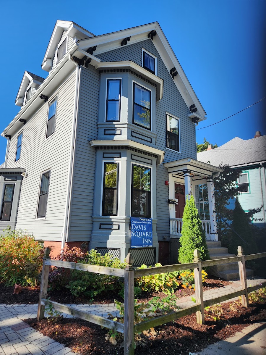 The Davis Square Inn photo 2