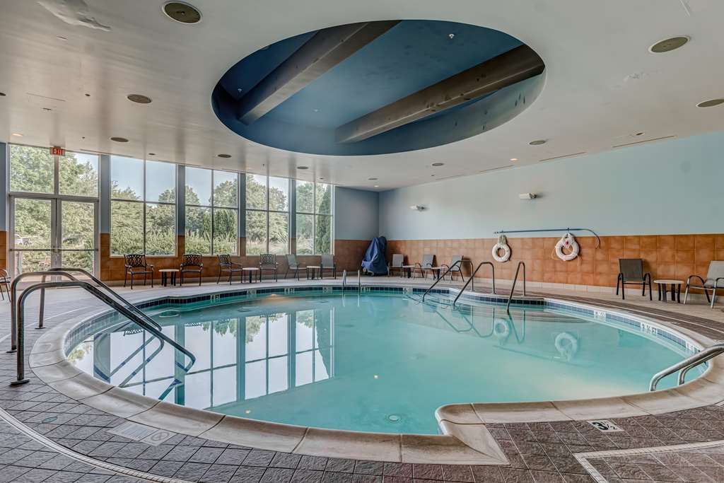 Embassy Suites by Hilton Atlanta Kennesaw Town Center photo 3