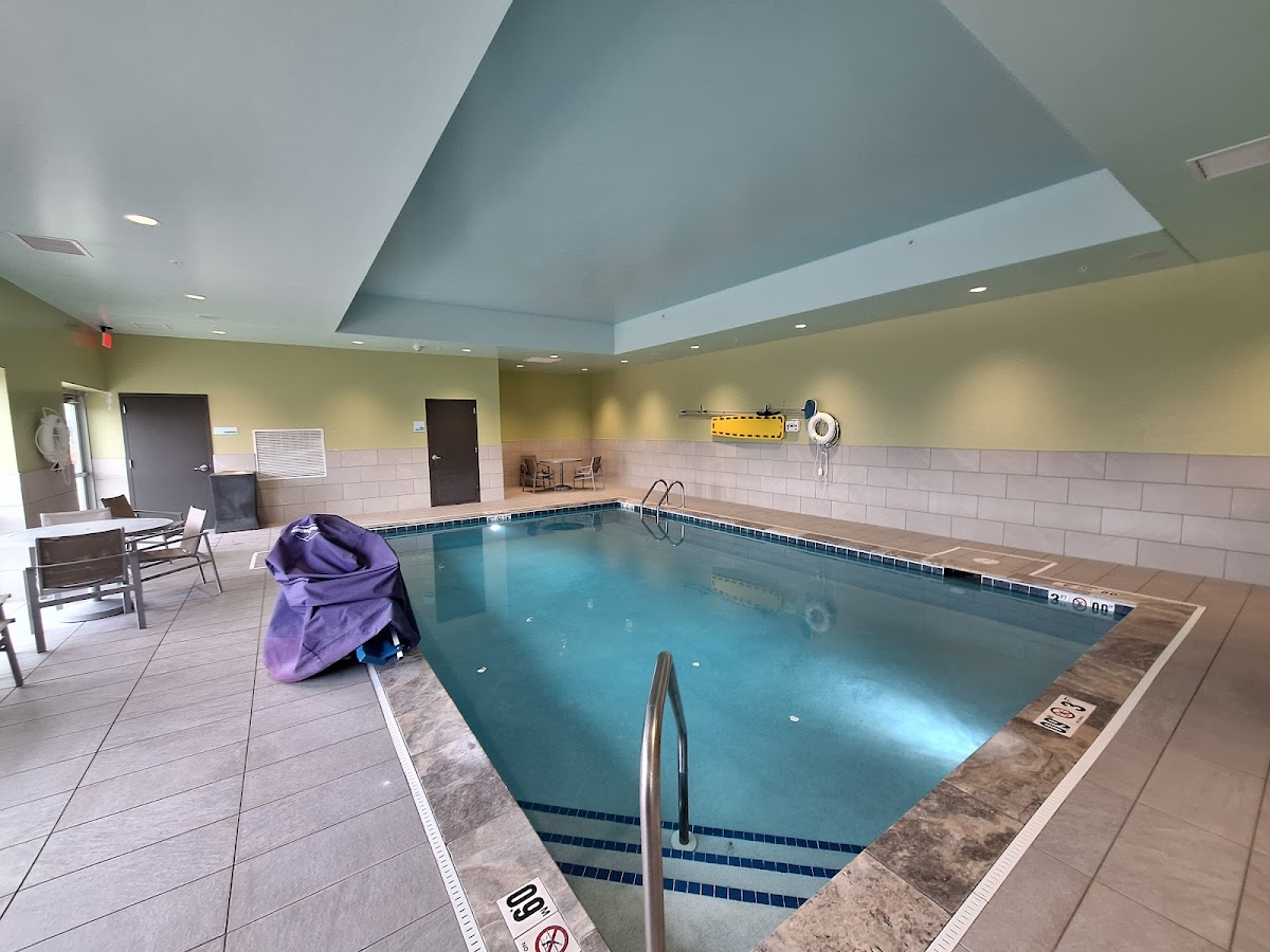 Holiday Inn Express & Suites Cincinnati North - Liberty Way by IHG photo 3