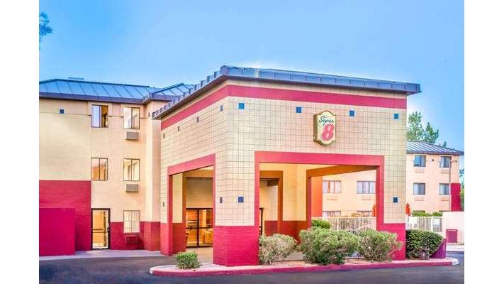 Super 8 by Wyndham Phoenix/Mesa/Gilbert Road
