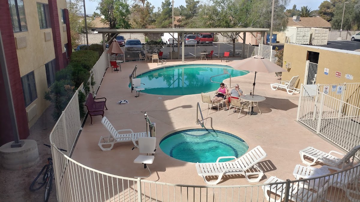 Super 8 by Wyndham Phoenix/Mesa/Gilbert Road photo 3