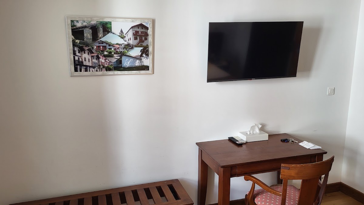 Room 4