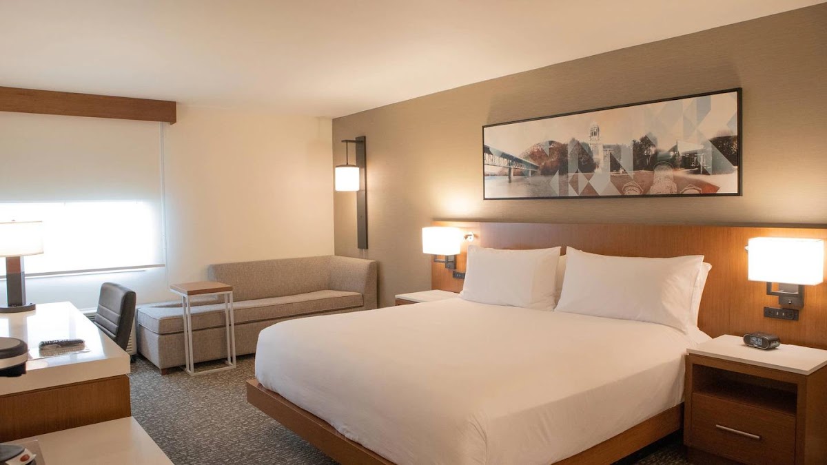 Delta Hotels by Marriott Allentown Lehigh Valley photo 2