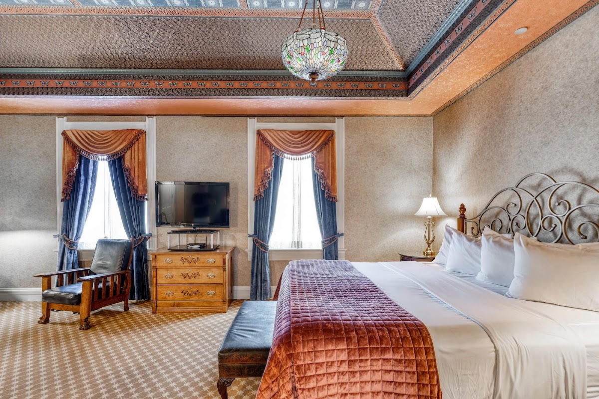 Beaumont Hotel & Spa photo 2