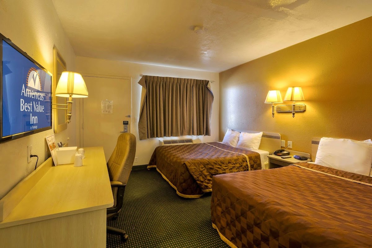 Americas Best Value Inn Amarillo Airport photo 2