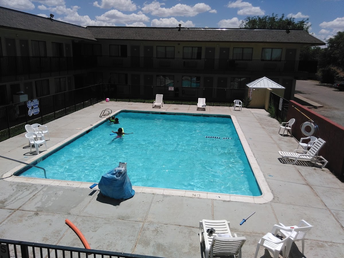Americas Best Value Inn Amarillo Airport photo 3