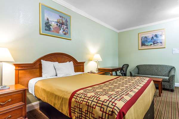 Rodeway Inn & Suites Hayward - Oakland South photo 3