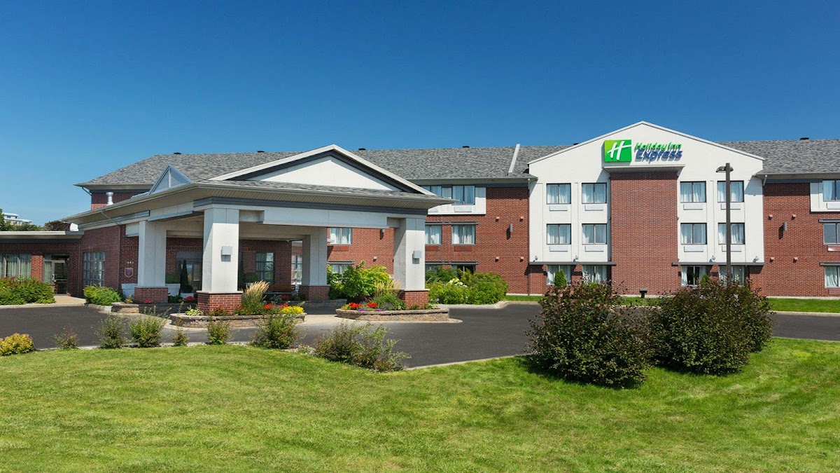 Holiday Inn Express Quebec Sainte-Foy by IHG