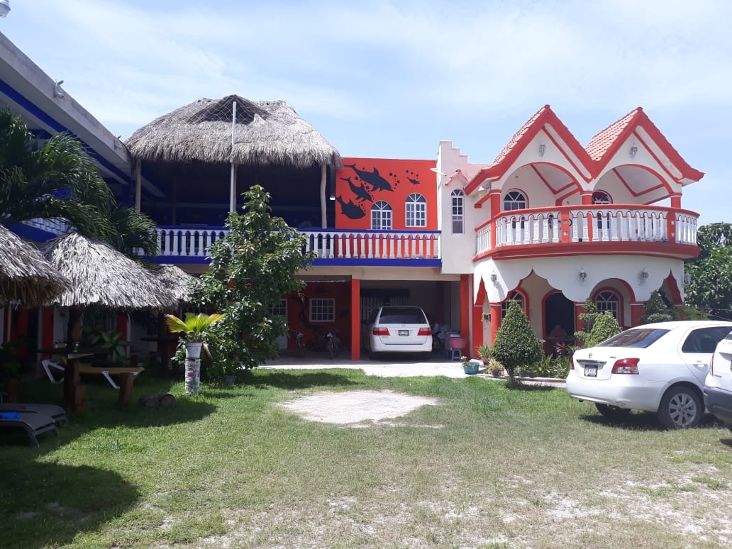 Posada Los Delfines El Cuyo