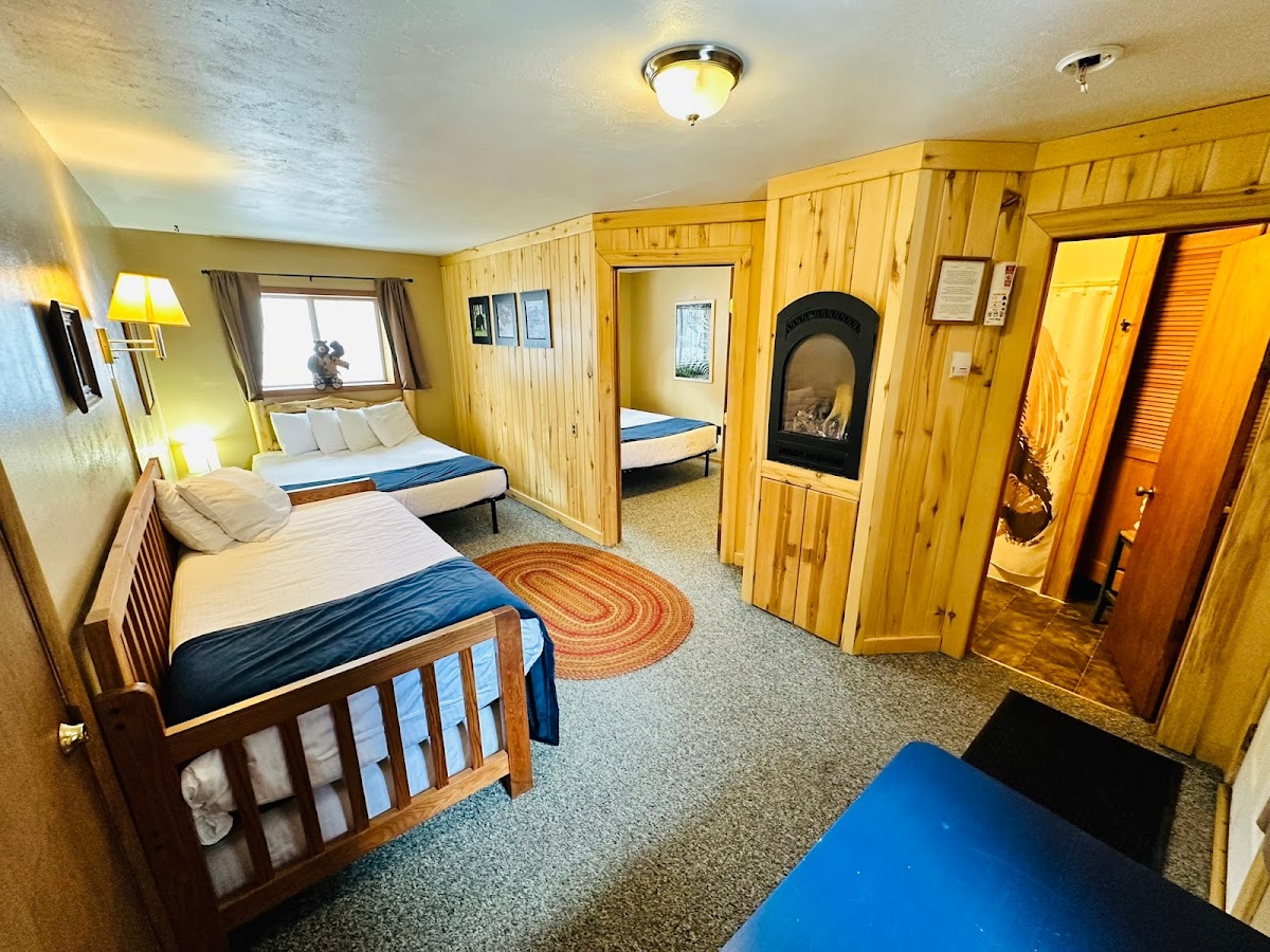 Ute Bluff Lodge, Cabins & RV Park photo 2