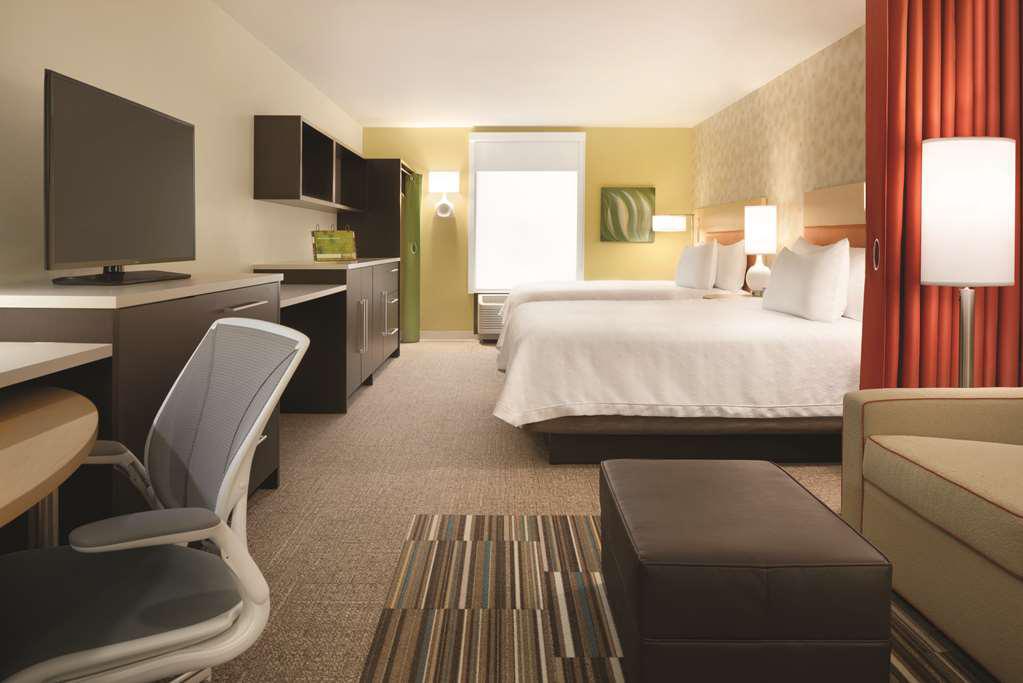 Home2 Suites by Hilton Iowa City Coralville photo 2