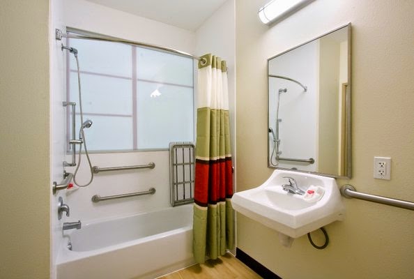 Red Roof Inn & Suites Beaumont photo 3