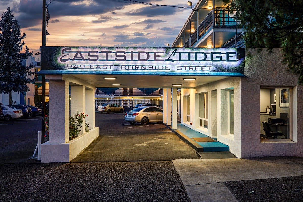 Eastside Lodge