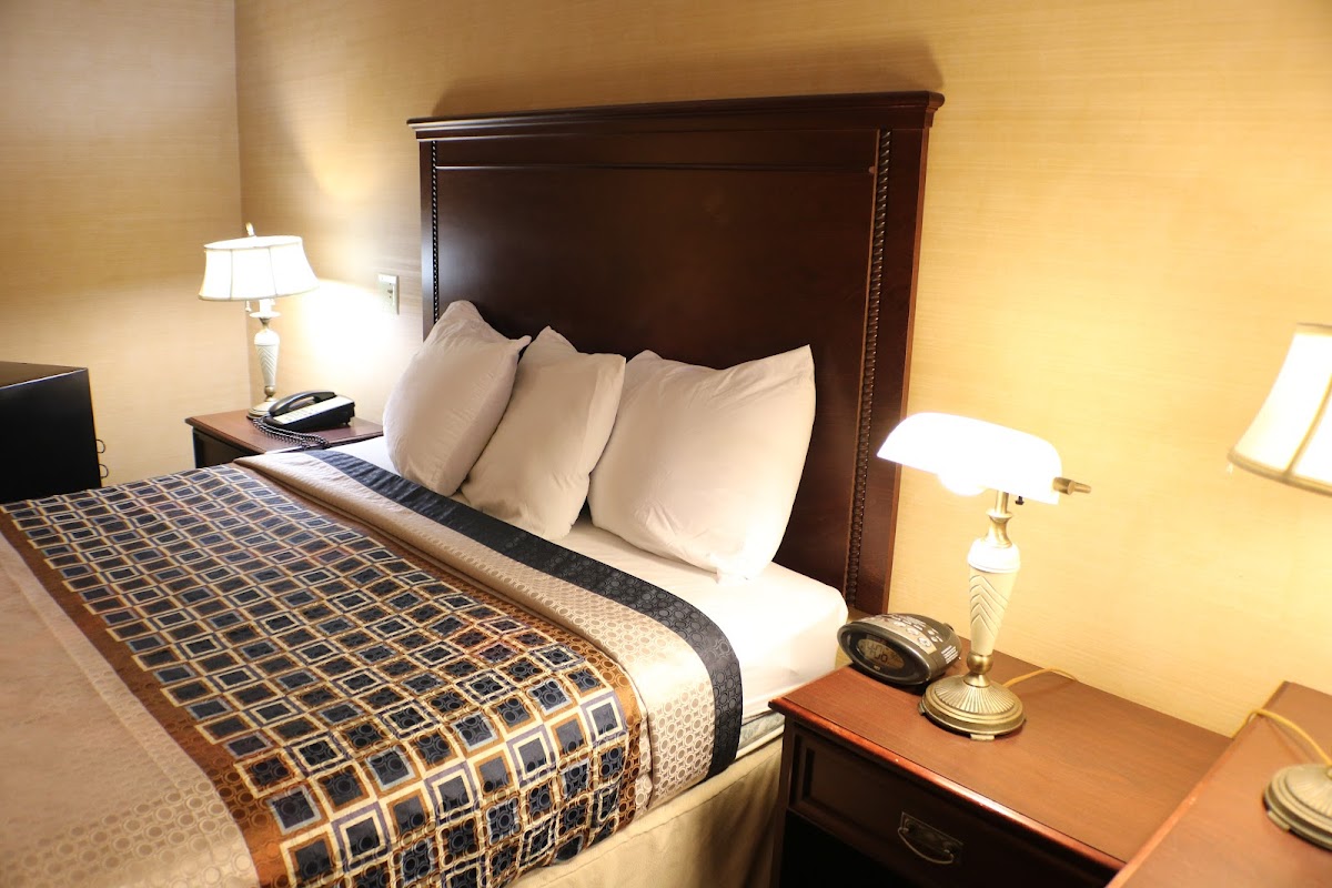 Newbury Inn Hotel photo 2