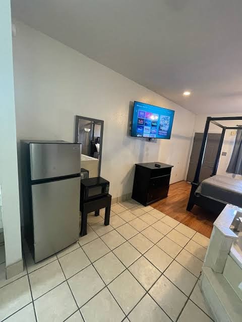 Room 10