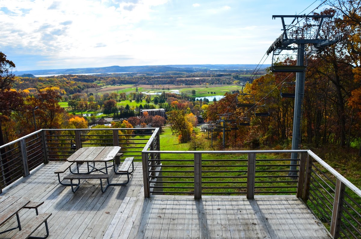 Devil's Head Resort