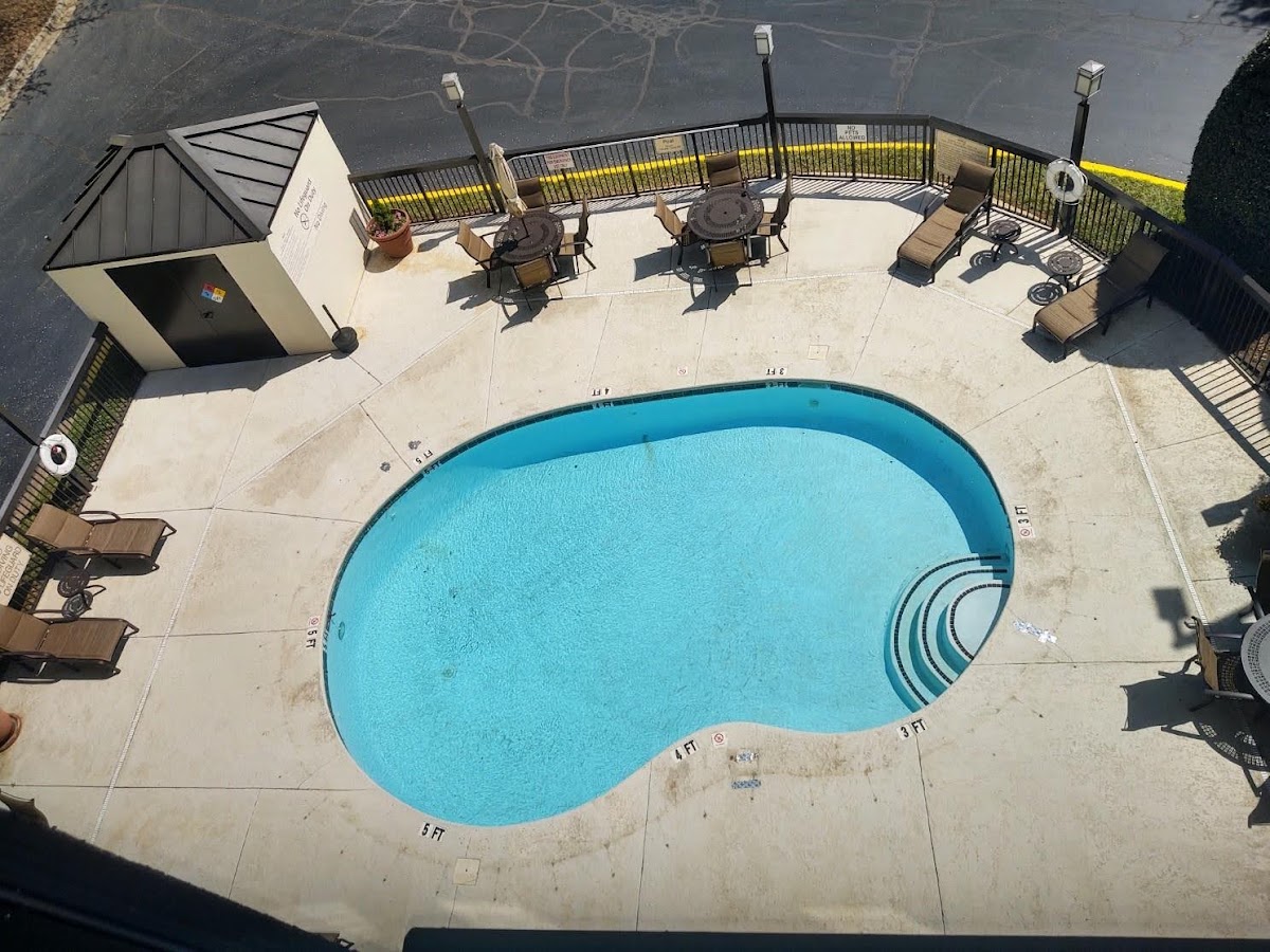 Hampton Inn Morganton photo 3