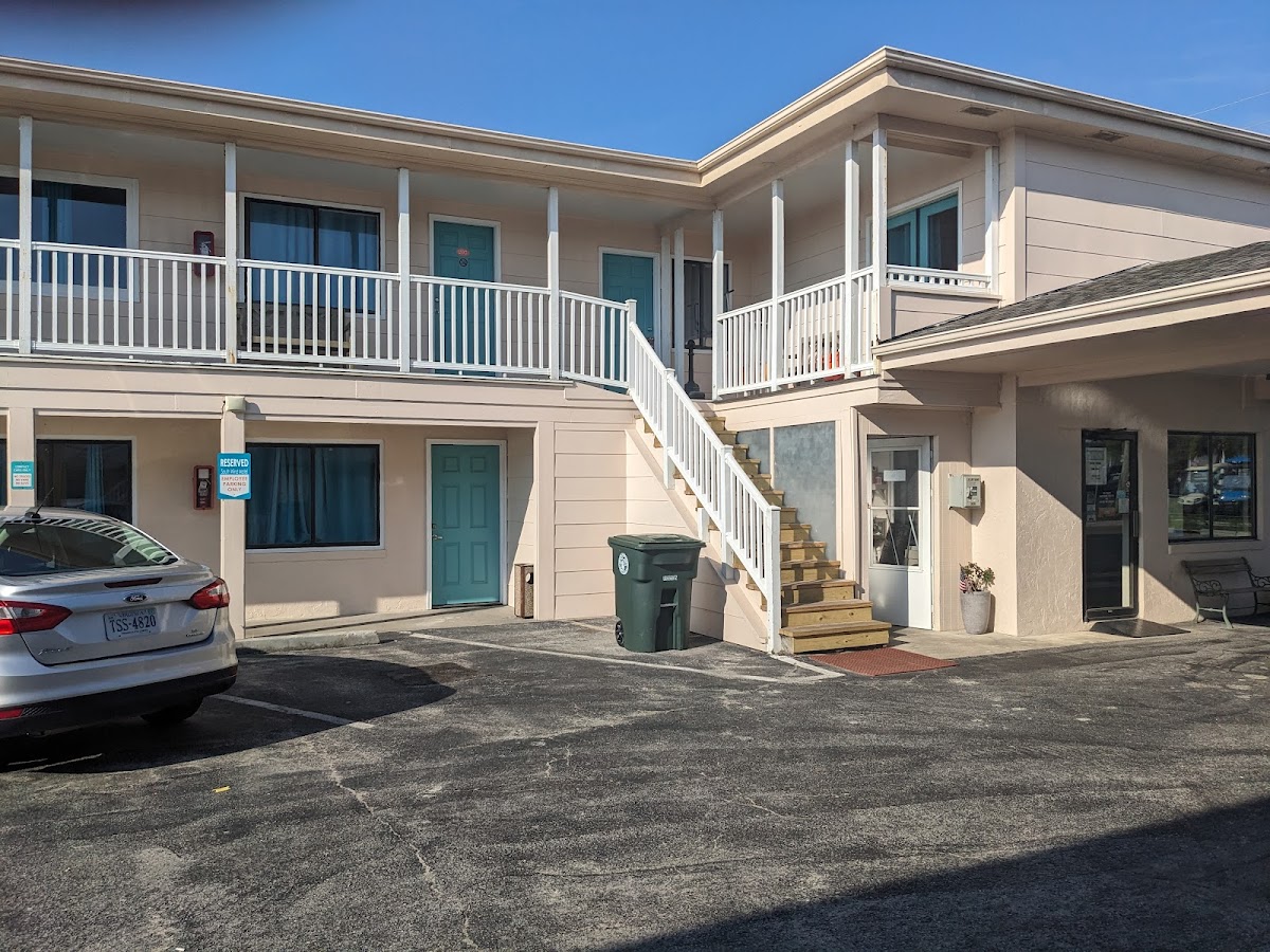 South Wind Motel