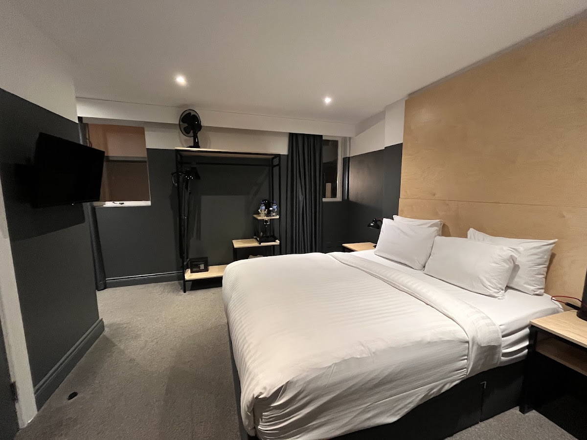 The 1852 Hotel