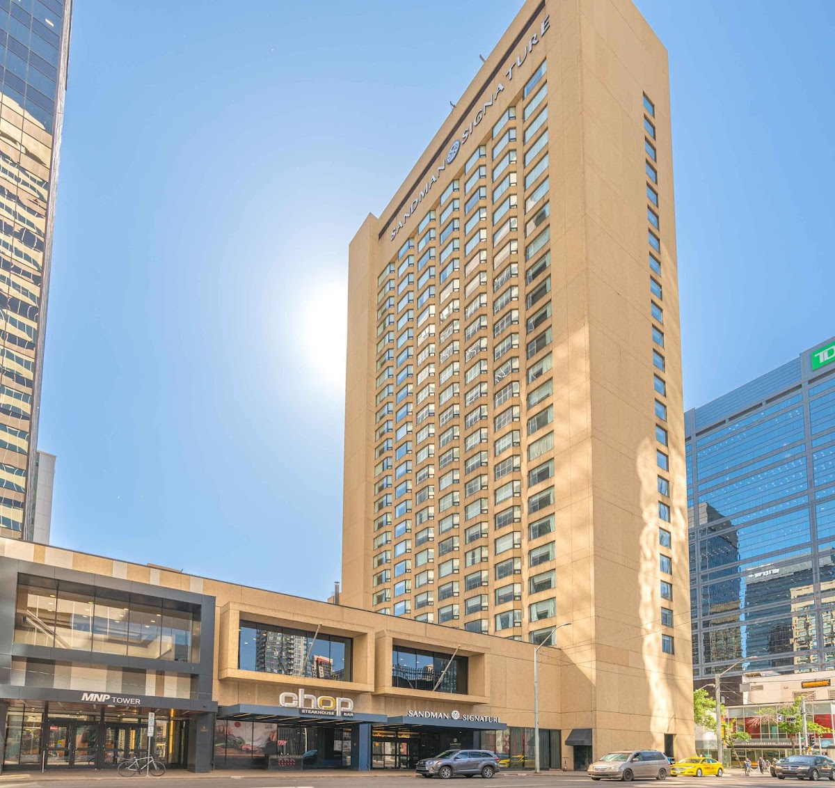 Sandman Signature Edmonton Downtown Hotel
