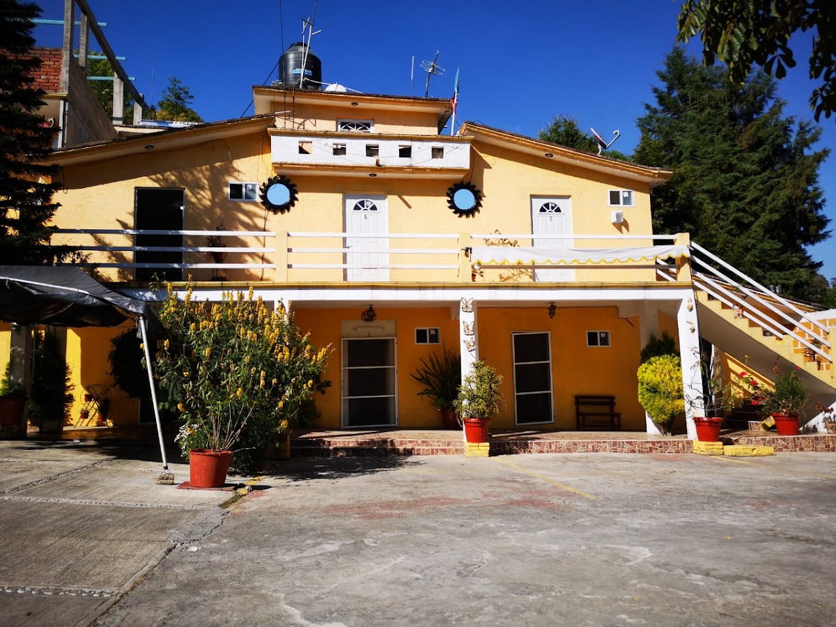 Hotel el “Zarco”.