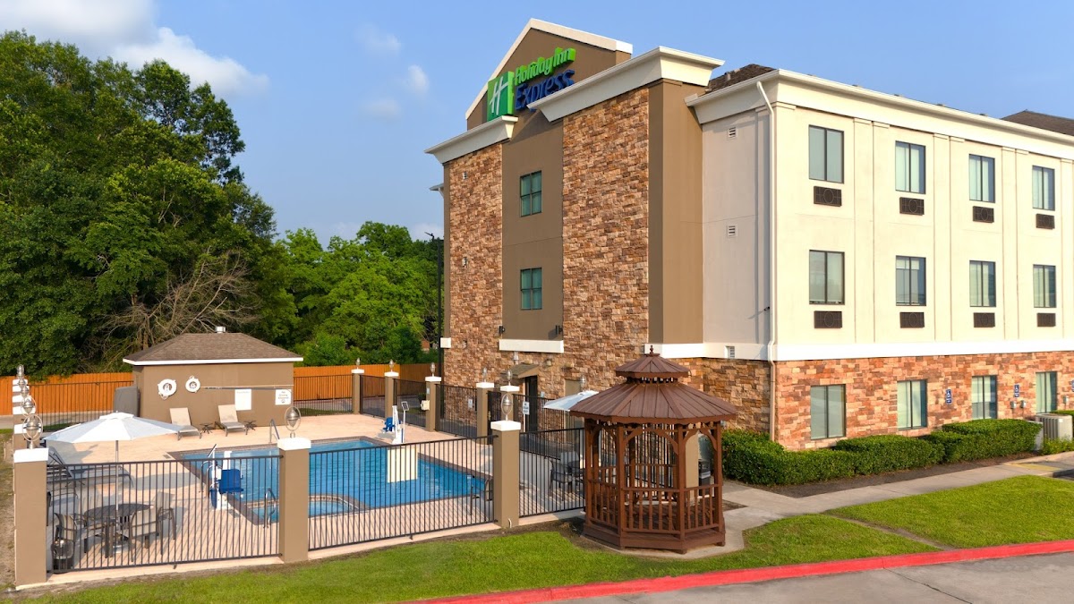 Holiday Inn Express & Suites Cleveland by IHG