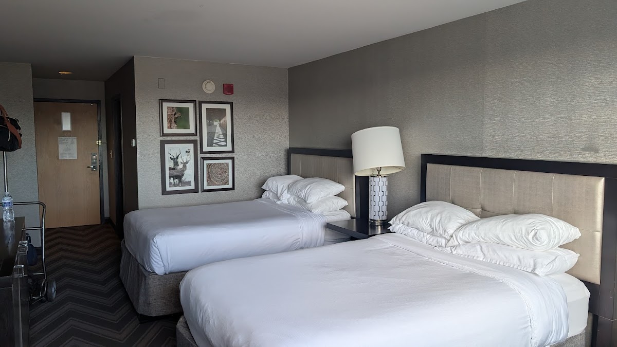 Sheraton Bucks County Langhorne photo 2