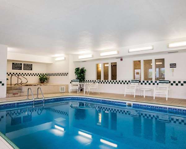 Quality Inn & Suites Des Moines Airport photo 3