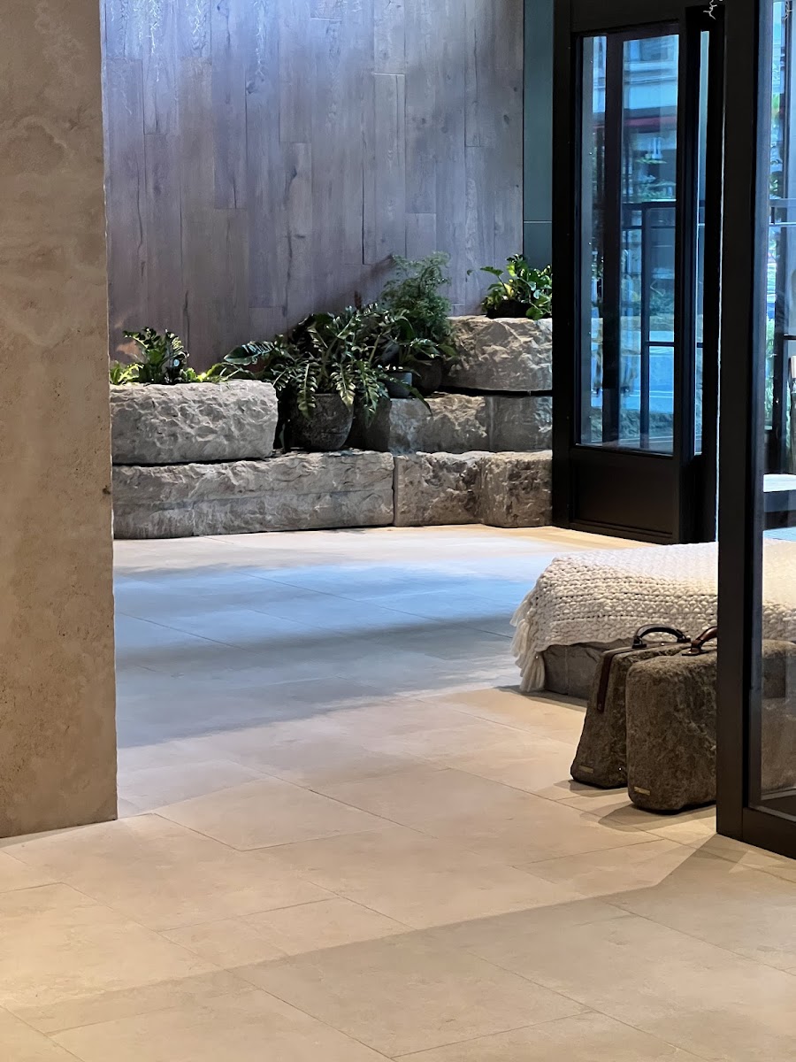 1 Hotel Mayfair photo 3