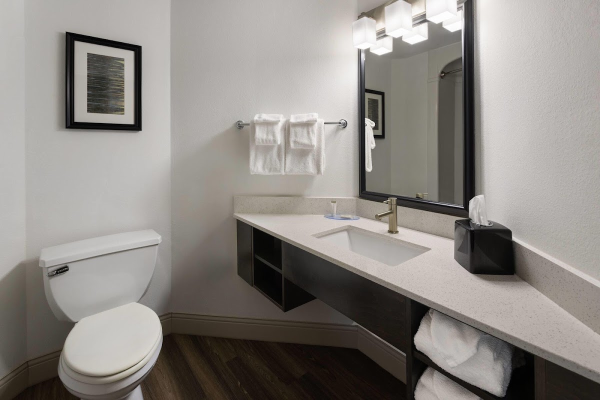Days Inn by Wyndham Penn State photo 3