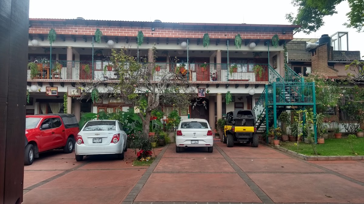 La Hacienda de La Flor photo 3