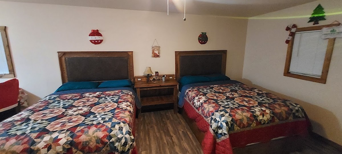 The Bunkhouse Cabins and RV Park photo 2