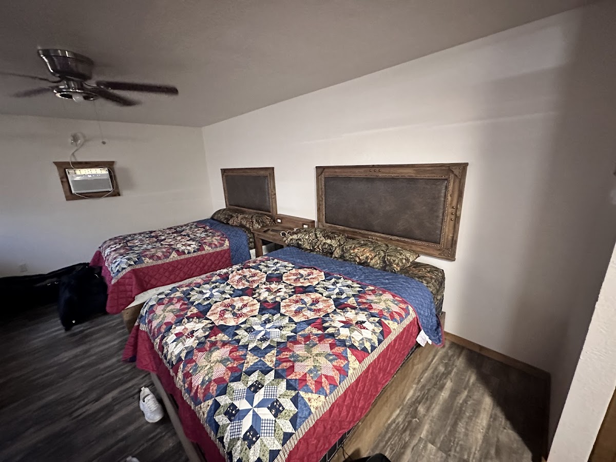 The Bunkhouse Cabins and RV Park photo 3
