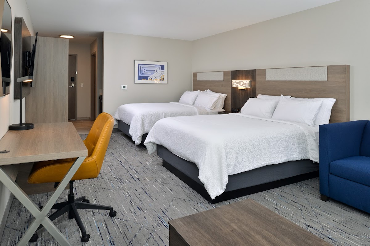 Holiday Inn Express & Suites Sauk City by IHG photo 2