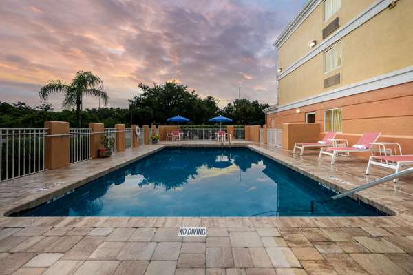 Comfort Inn Fort Myers Northeast photo 3